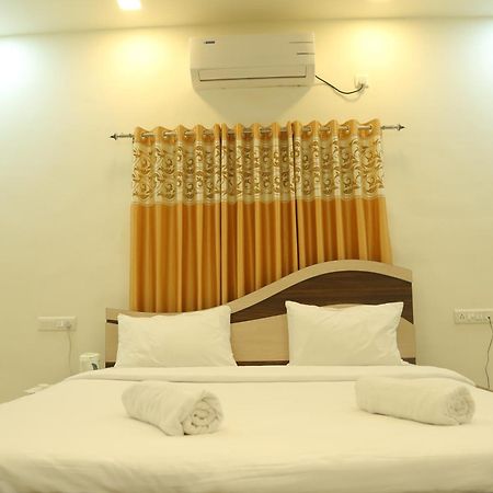 Rudraksh Nagthane Satara Exterior photo