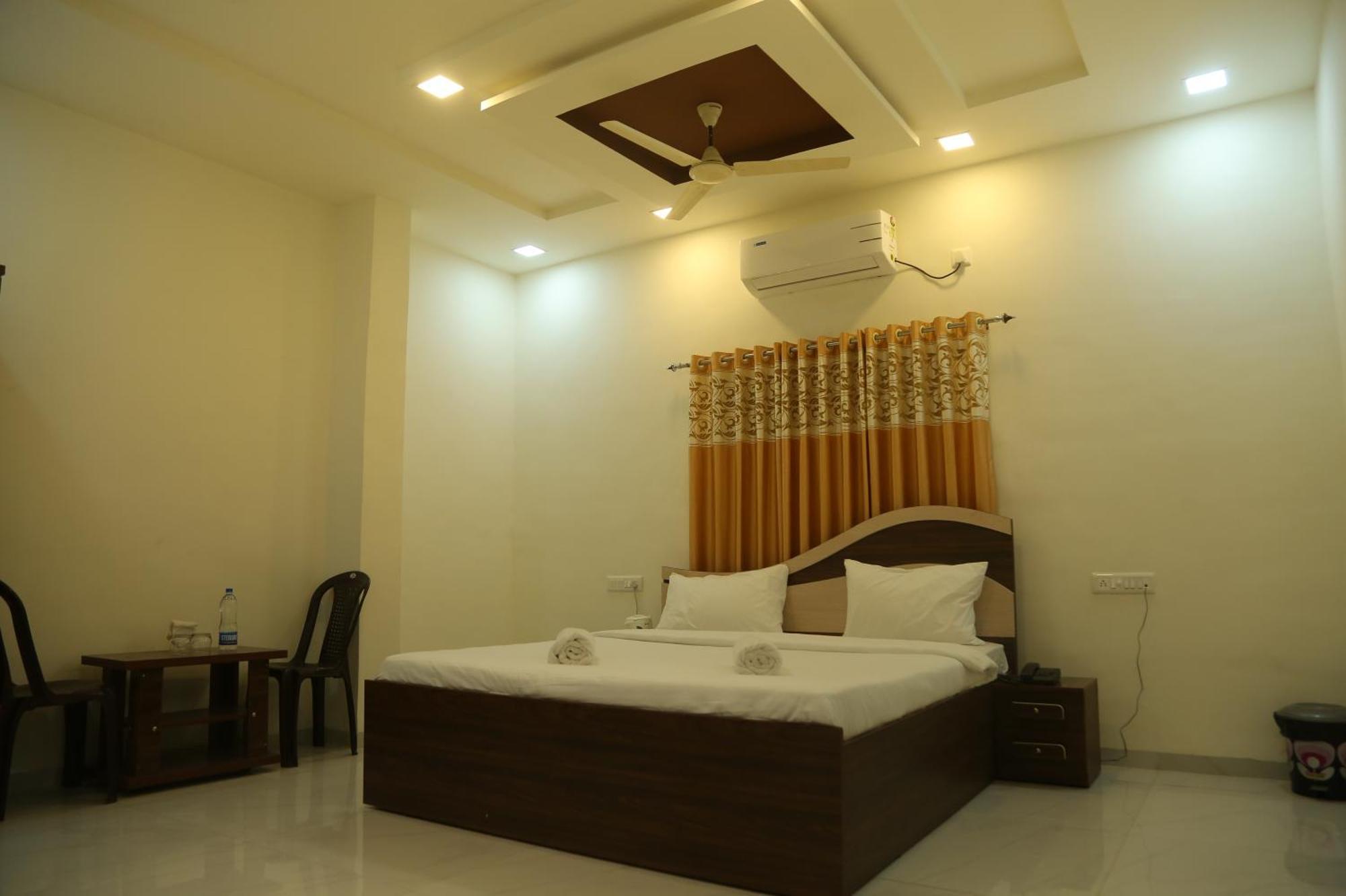 Rudraksh Nagthane Satara Exterior photo