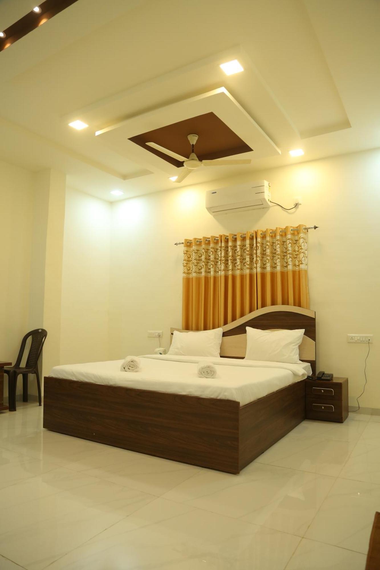 Rudraksh Nagthane Satara Exterior photo